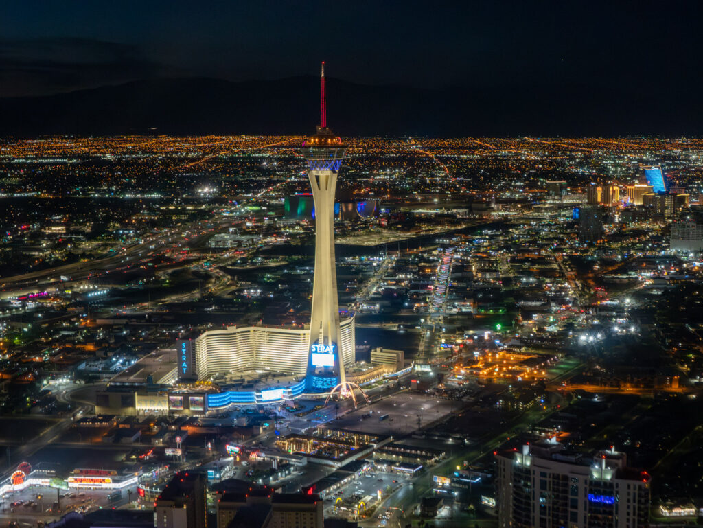 Blick aus dem Hubschrauber über Las Vegas