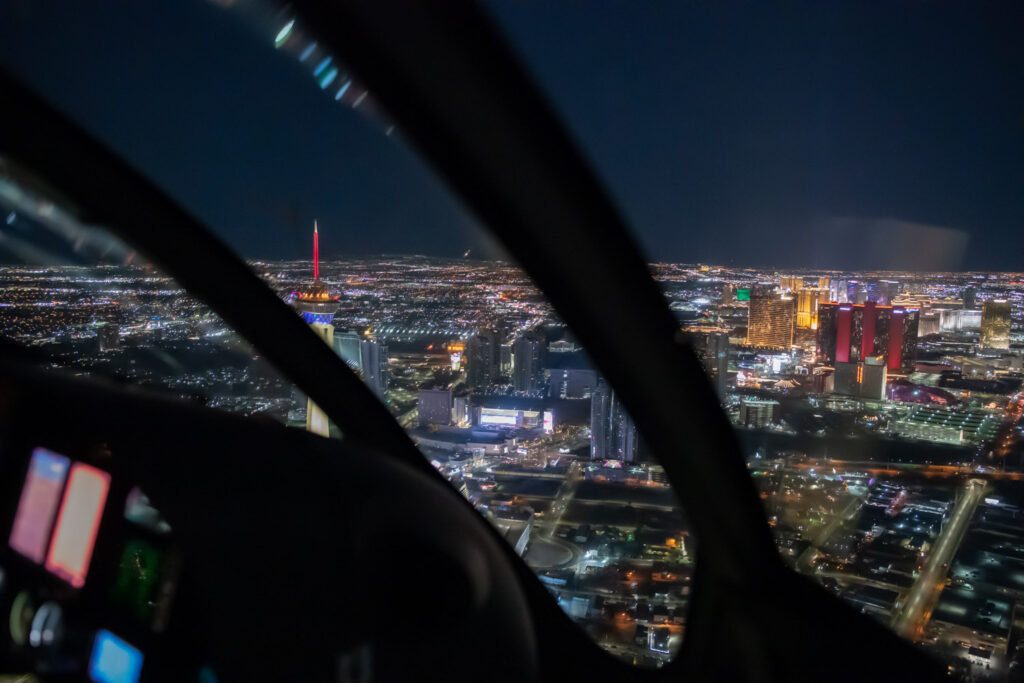 Blick aus dem Hubschrauber über Las Vegas